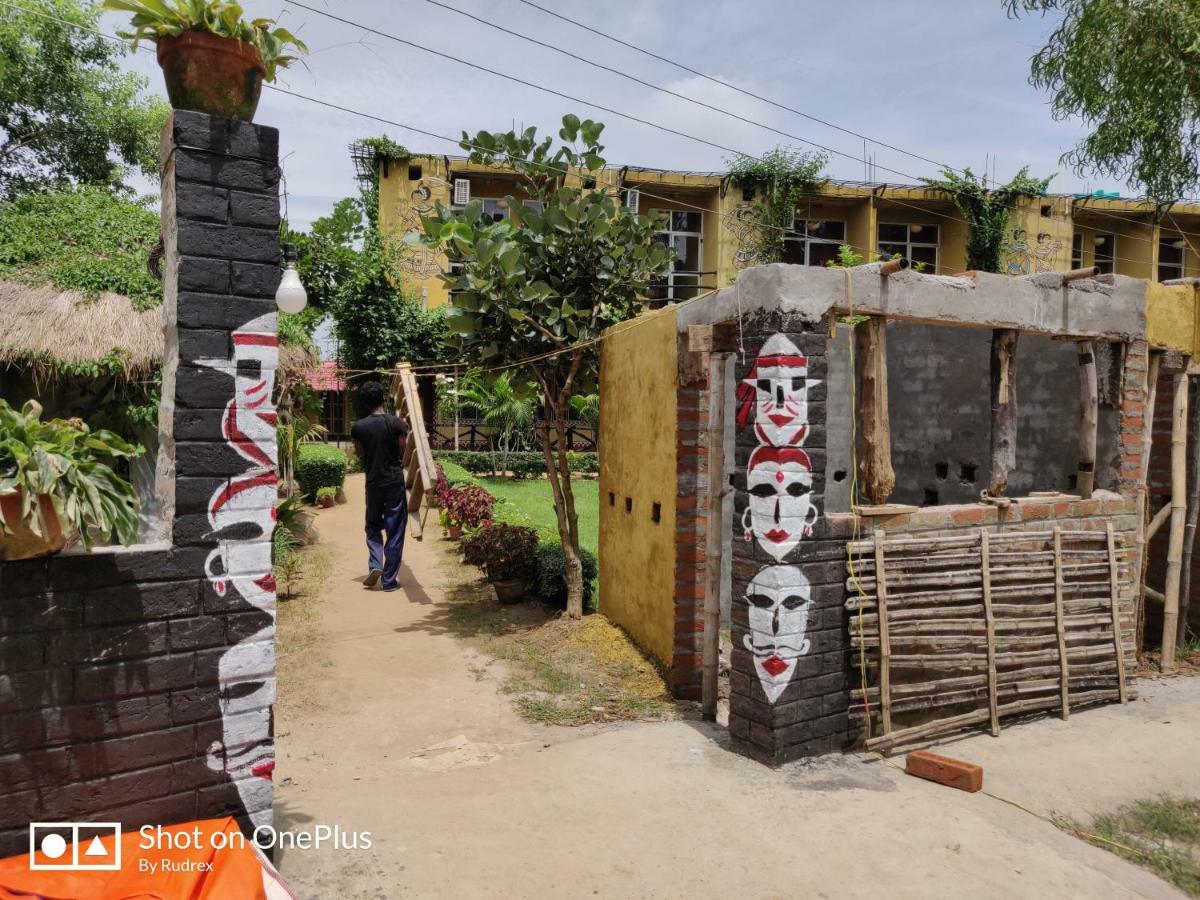 Roshnai Village Resort Bolpur Eksteriør billede